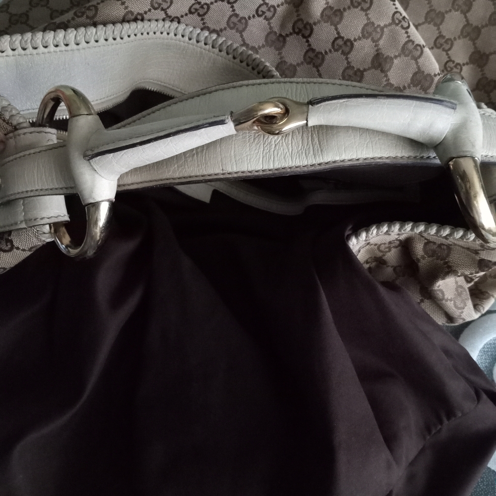 🔥AUTHENTIC Gucci Shoulder bag!😍